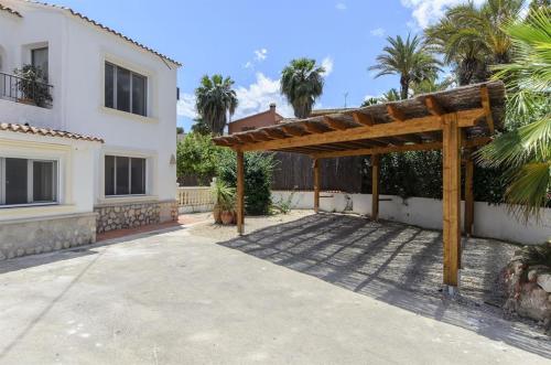 Villa image 3