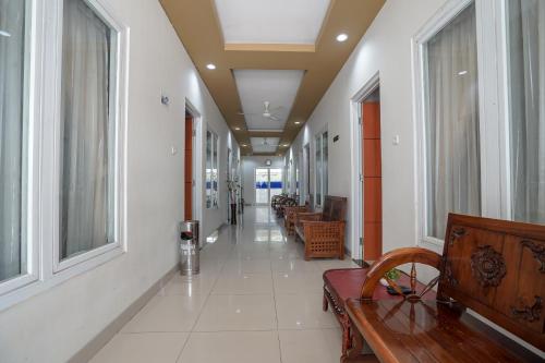 RedDoorz Plus near Palembang Airport 3