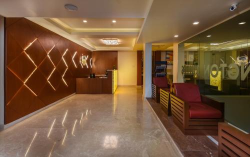 Lobby, Kensington Suites near Brookfield Hospital
