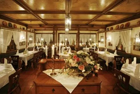 Hotel-Restaurant Esbach Hof in Kitzingen, Deutschland