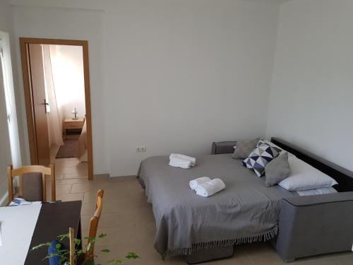 Apartments Tri Mora