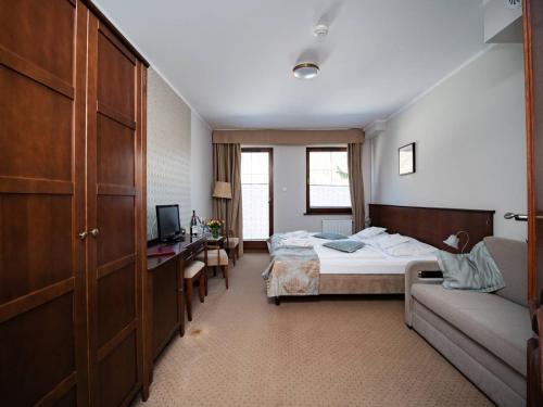 Comfort Triple Room