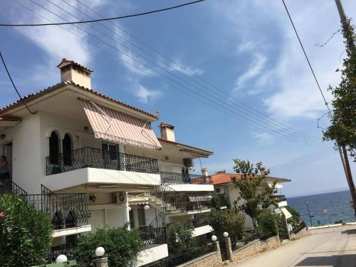  VILLA KALIBA SUMMER HOUSE in 63100 Kalivia Poligirou