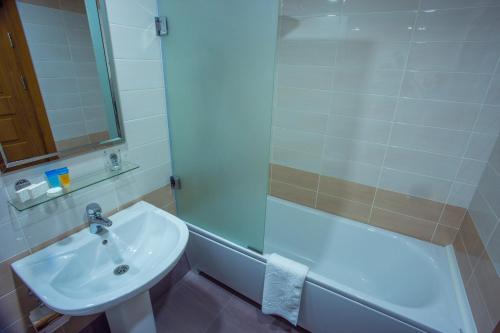 Ani Central Inn - image 2