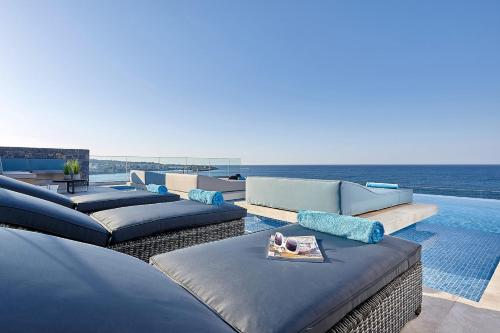 Seafront Apartments by Myseasight 5