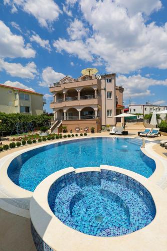 Apartments Tony - image 12