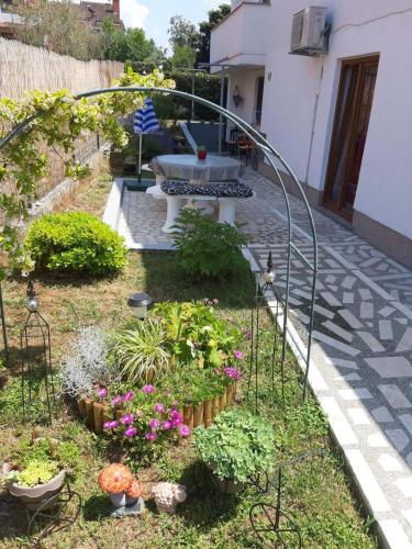  Apartman DUNJA, Pension in Umag