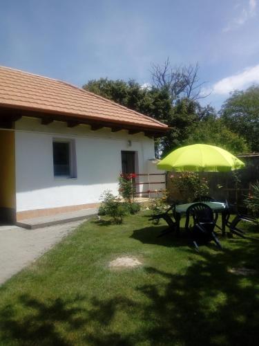  Studio Bedők, Unterkunft in Isztimér
