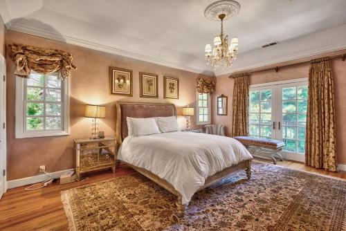 Spacious & Welcoming Home Close To Stanford & Tech Home - image 4