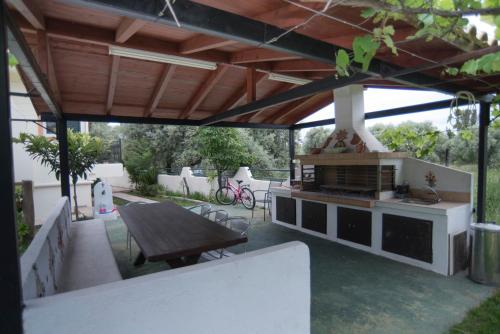  APARTMENT IOLI in Apólpaina