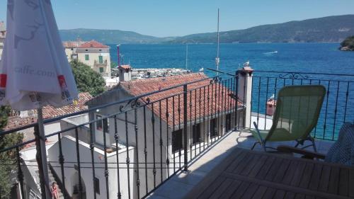 Apartments & Rooms Dinko in Valun