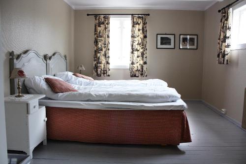 Rundhaug Gjestegard Rundhaug Gjestegard