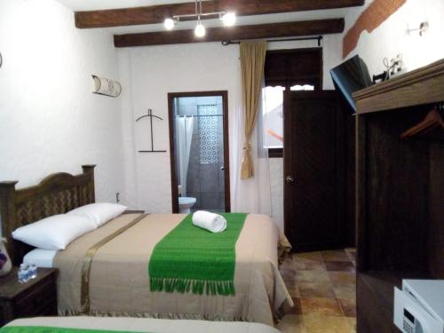 2 double beds