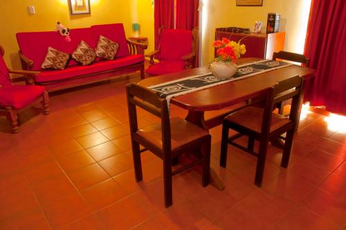 

Aparts Altos del Centro