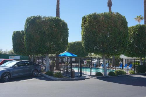 SureStay Hotel by Best Western Phoenix Airport