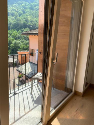 Balkons/terase, Italo-Svizzero in San Giacomo Filippo