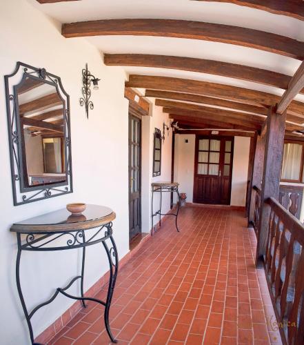 Hotel Santa Mónica (Hotel Santa Monica) in Sucre City Center