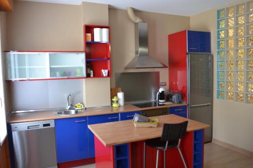  Apartamento Puerta del Pirineo in Sabiñánigo