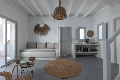 Bianco Diverso Suites - image 10