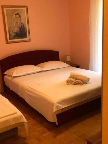 Apartments by the sea Duce Omis - 8680 - image 7