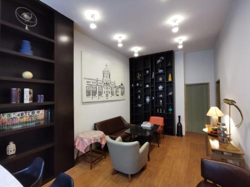 อะ แบงค็อก เจอร์นีย์ (A Bangkok Journey) near มหาวิทยาลัยกรุงเทพ