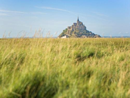 ibis Pontorson Baie Du Mont Saint Michel