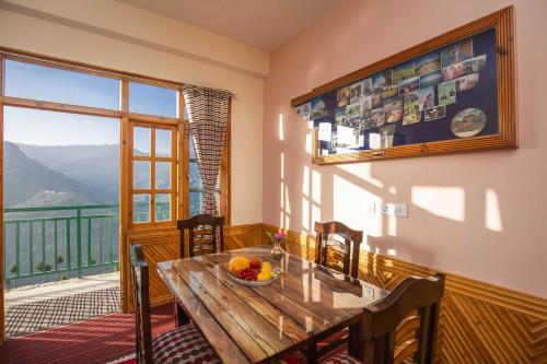 Iekārtas, Zostel Homes Kotkhai (Shimla) in Kotkhai