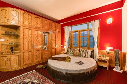 Zostel Homes Kotkhai (Shimla) in Kotkhai