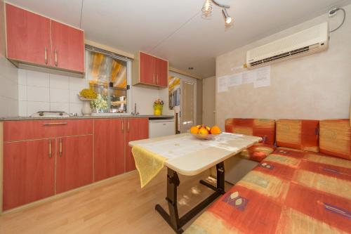 Diana & Josip Mobile Homes – Biograd na Moru, VA
