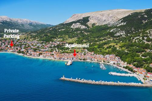  Apartment Sole in Old Town, Pension in Baška