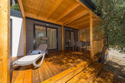 Diana Josip Mobile Homes Biograd Na Moru Agoda Com