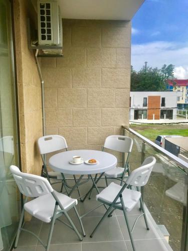 White-House White-House