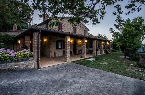 Ieeja, B&B Marconi in Montefalcone Appennino