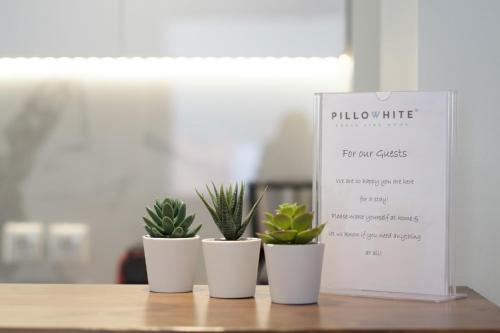 Cozy and Bright 2BD Apartment in Kolonaki - image 8