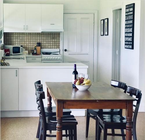 مطبخ, The Lake House Retreat in Keith