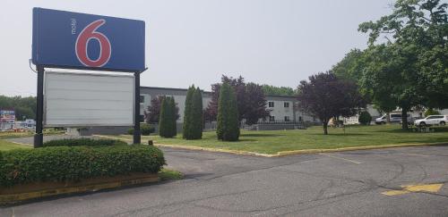 Motel 6 Tinton Falls, NJ - Neptune - 전망