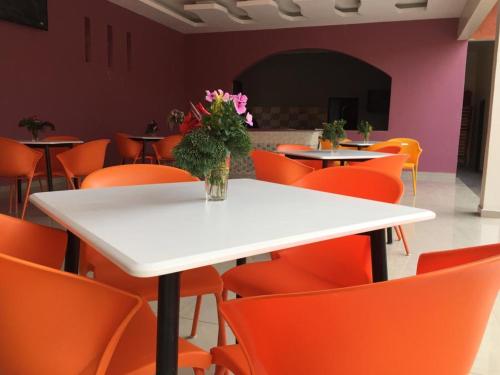 keittiö, Tita Tourist Resort in Moroto