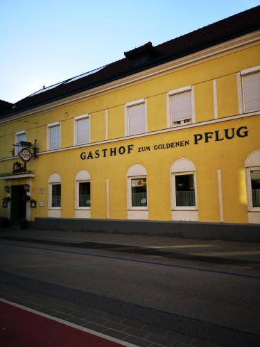 Gasthof zum Goldenen Pflug - Accommodation - Amstetten