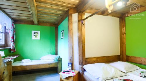 1 double bed
