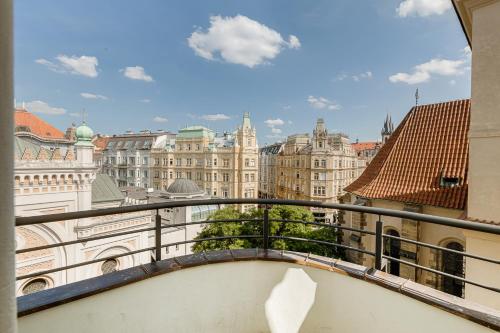 Gold Art Apartments - image 12