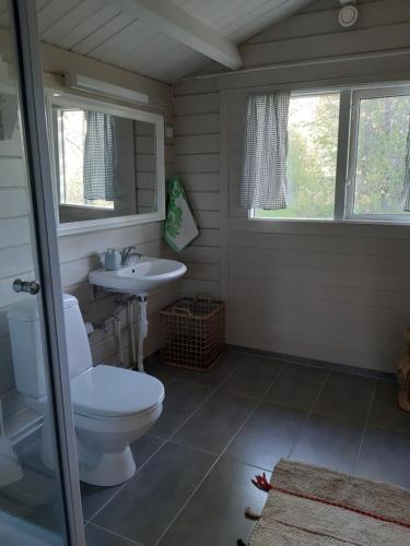 Móðir Jörð Organic Farm Guesthouse in Vallanes - Accommodation
