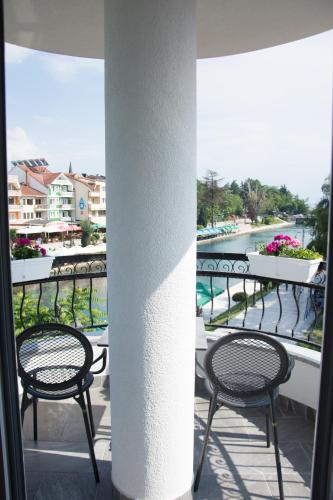Balcony/terrace, Seasons Hotel in Struga