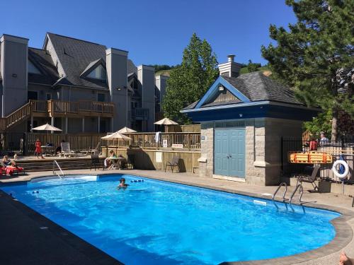Piscina, Blue Mountain (1 bedroom) Escape at North Creek Resort in The Blue Mountains (ON)