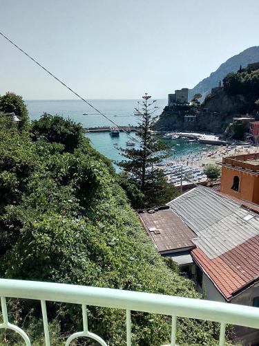 Monterosso Servano's Villas