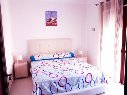 2 bedrooms, 6 beds