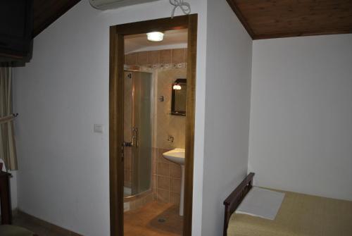 Hotel Bleta - image 10