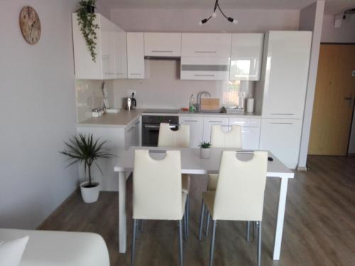 Apartament Marzenie 8 - Opole