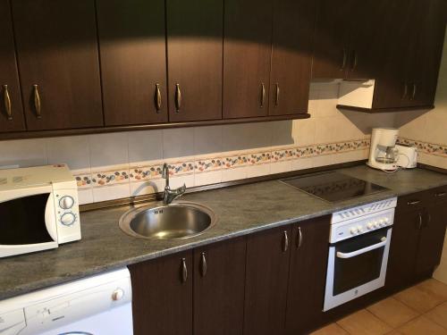 Casas Encinares