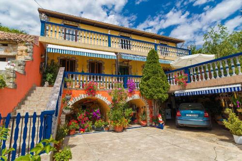  Apartment Jana, Pension in Grižane