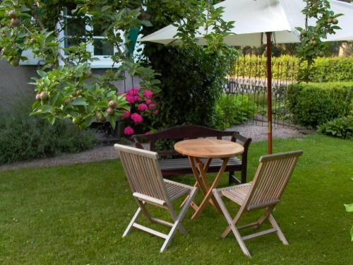 Altes Landhaus am Park in ซานเทิน